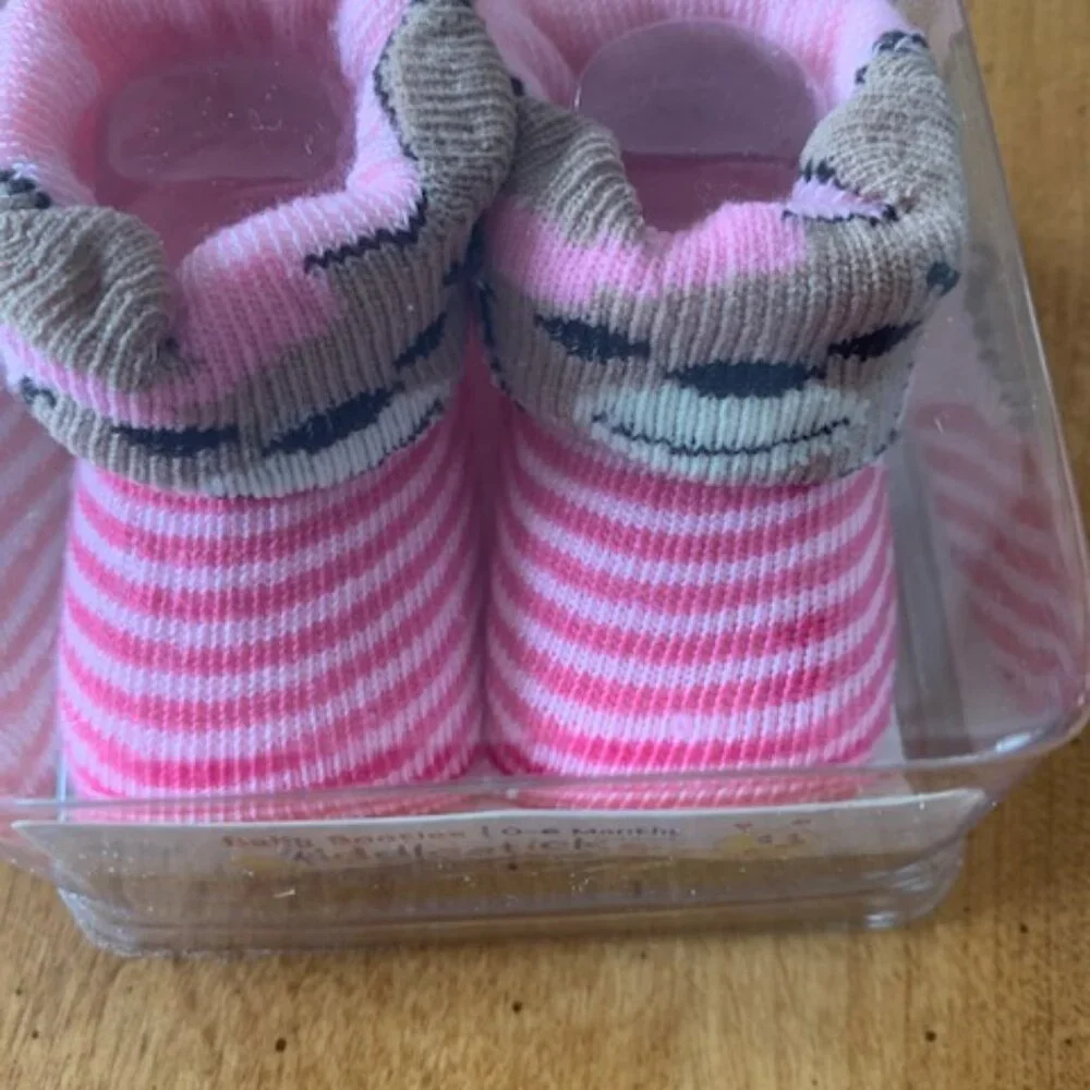 Baby Booties 3 Pairs Fiddlesticks New